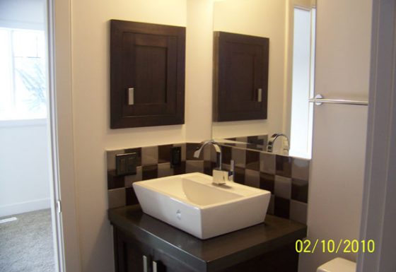 Interior – Bathroom 12